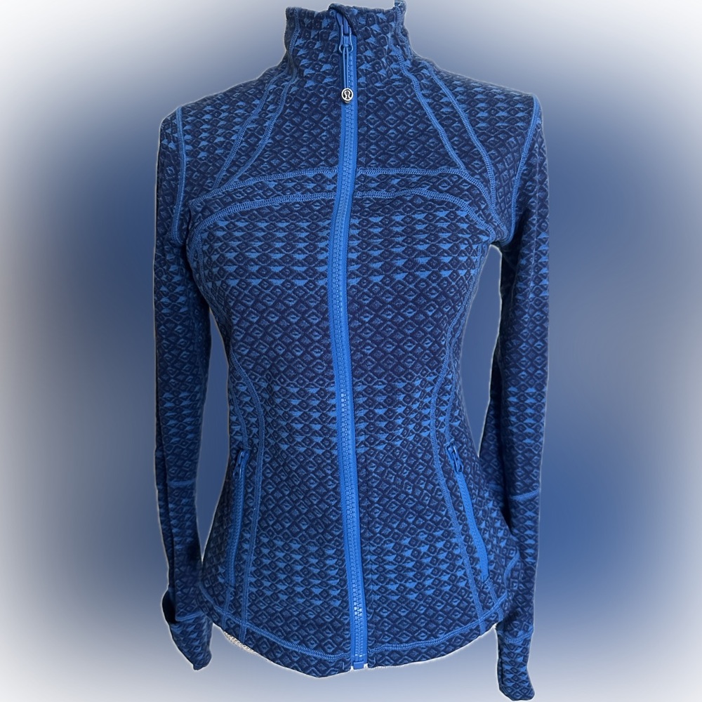Lululemon Define Jacket 8 Beautiful Blue Pattern